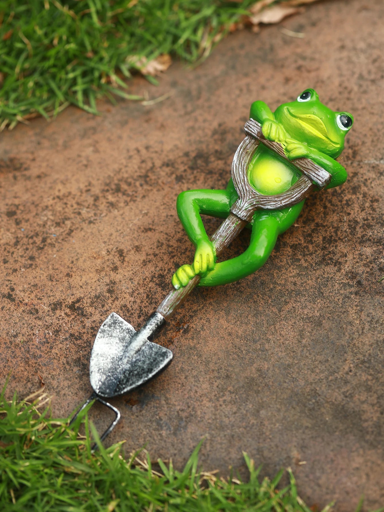 1pc Creative Frog Rabbit Turtle Gnome Shovel Outdoor Garden Bonsai Craft Decorations