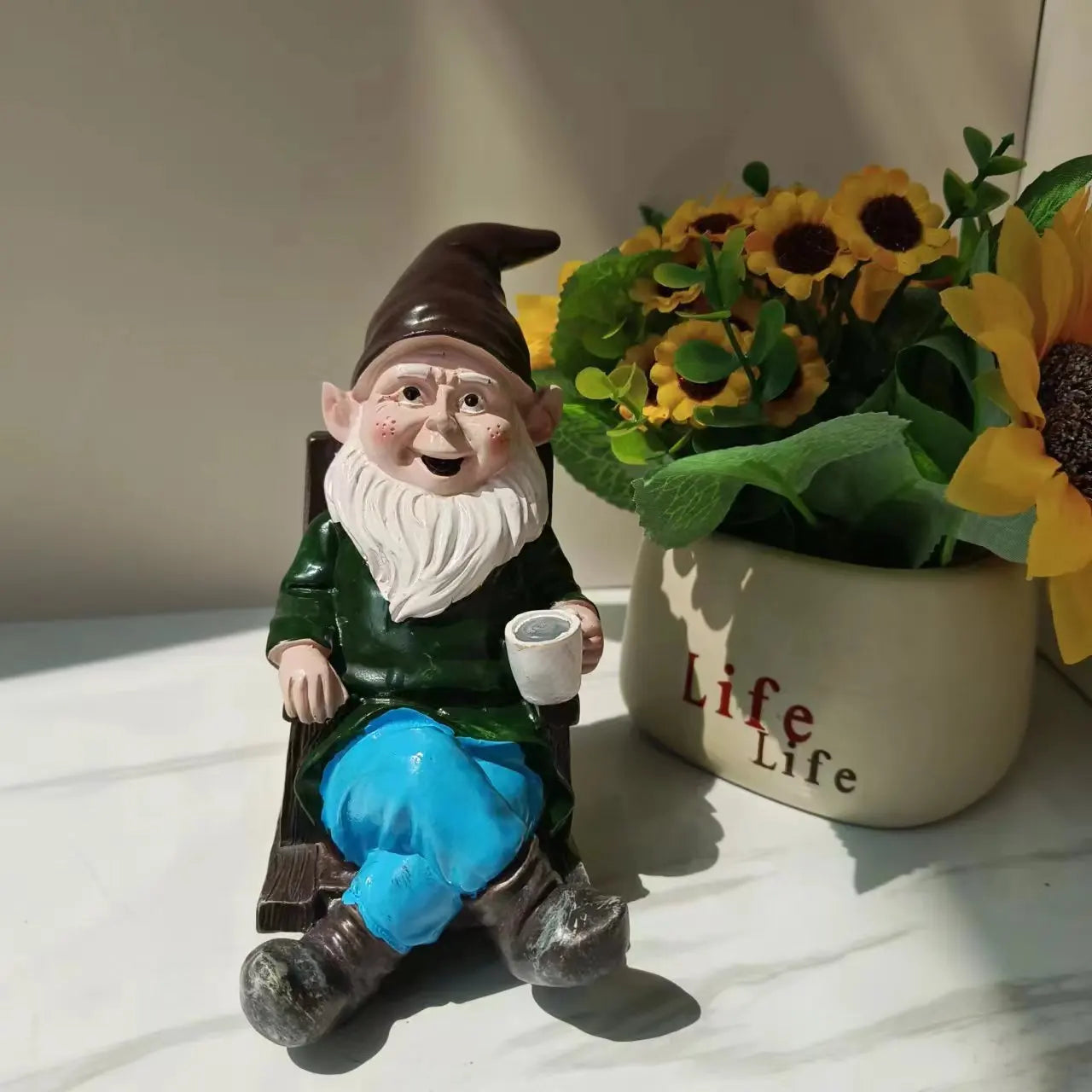 1pc Gnome Dwarf Rocking Chair Ornament Resin Outdoor Garden Decoration Patio Leisurely Drinking Tea Lazy Decoration